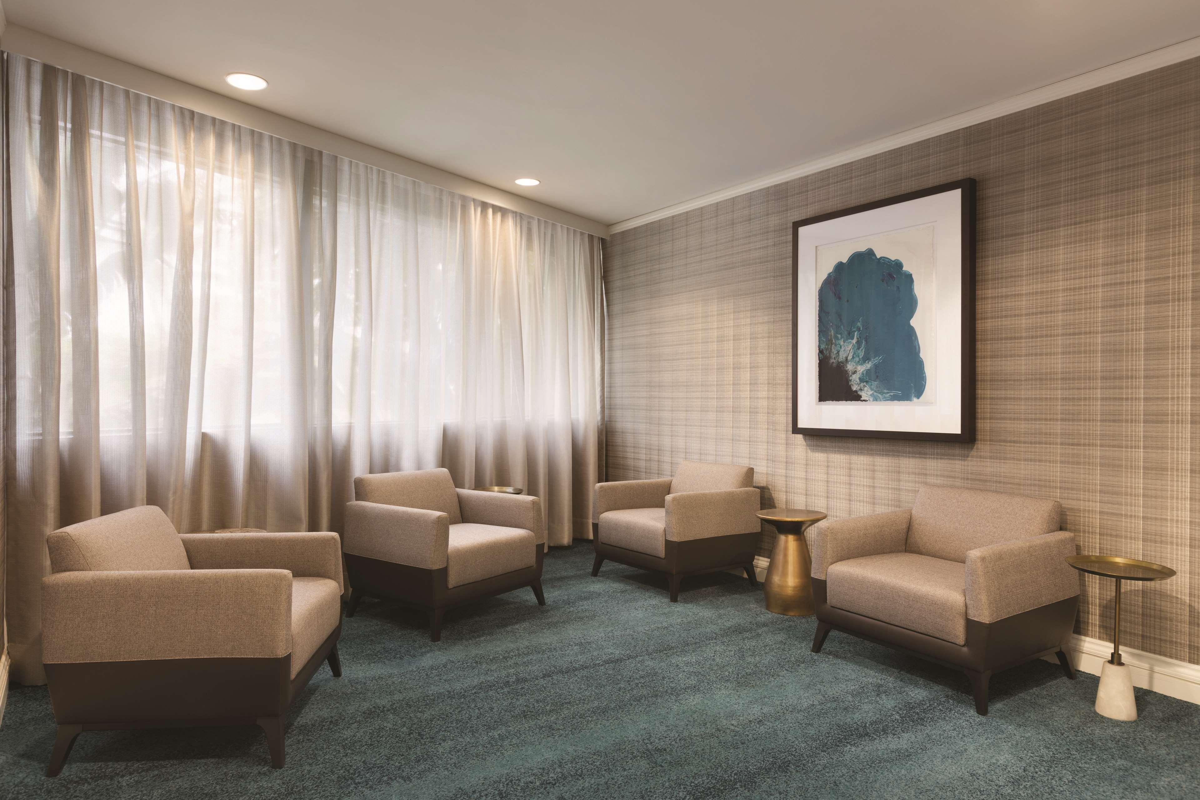 Hilton Miami Airport Blue Lagoon Miami Springs Exterior photo